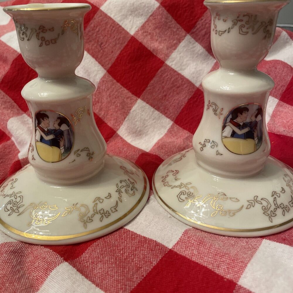 Lenox Disney Fine China 24k Gold “Snow White”Candlesticks Set of 2 5” Tall
